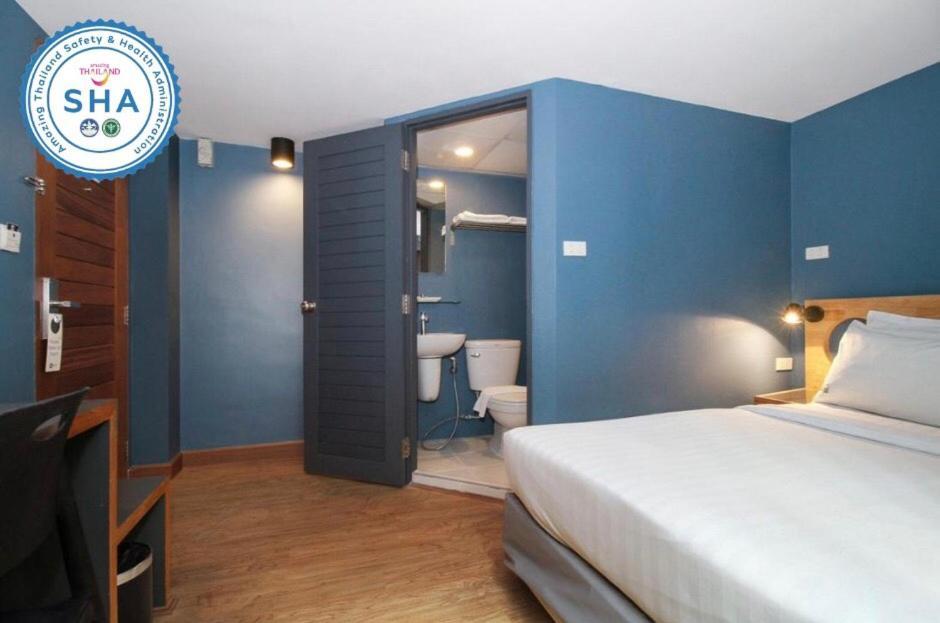 Mybed Ratchada Hotel Bangkok Exterior photo
